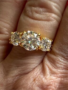 GRA MOISSANITE Past Present Future 4 CT Ring NWT - Size 9
